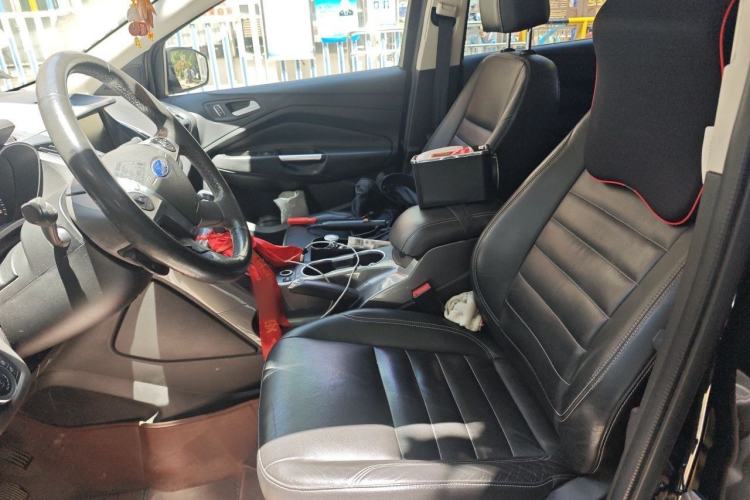 Used Ford Kuga 2015 1.5L GTDi Four-Wheel-Drive Elite Model Left Front Seat