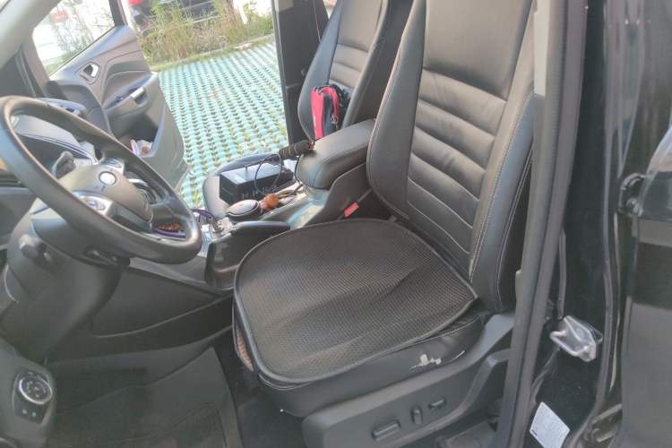 Used Ford Kuga 2015 1.5L GTDi Four-Wheel-Drive Elite Model Left Front Seat