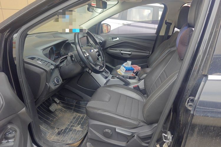 Used Ford Kuga 2015 1.5L GTDi Two-Wheel-Drive Comfort Model Left Front Seat