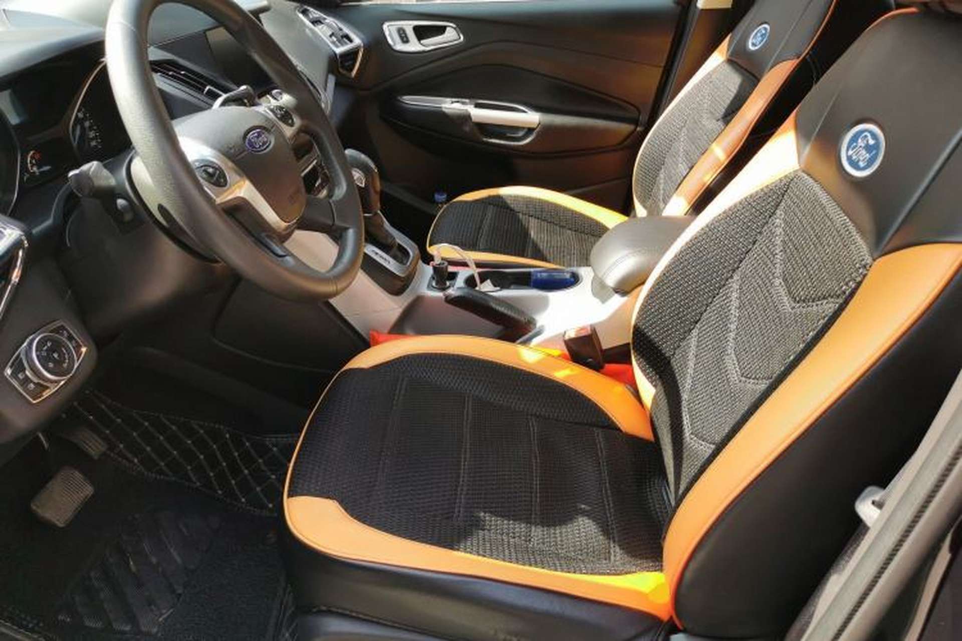 Used Ford Kuga 2015 1.5L GTDi Two-Wheel-Drive Comfort Model Left Front Seat