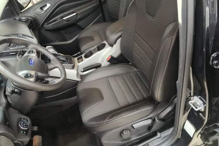 Used Ford Kuga 2015 1.5L GTDi Two-Wheel Drive Fashion Edition Left Front Seat