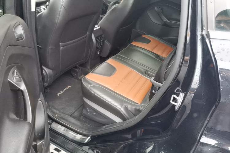 Used Ford Kuga 2015 1.5L GTDi Two-Wheel Drive Fashion Edition Left Rear Seat