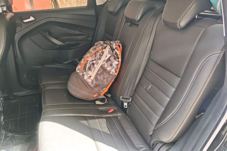 Used Ford Kuga 2015 1.5L GTDi Four-Wheel-Drive Elite Model Left Rear Seat