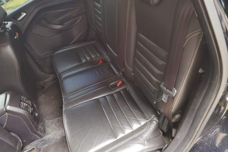 Used Ford Kuga 2015 1.5L GTDi Four-Wheel-Drive Elite Model Left Rear Seat
