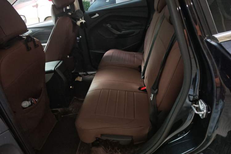 Used Ford Kuga 2015 1.5L GTDi Two-Wheel-Drive Comfort Model Left Rear Seat