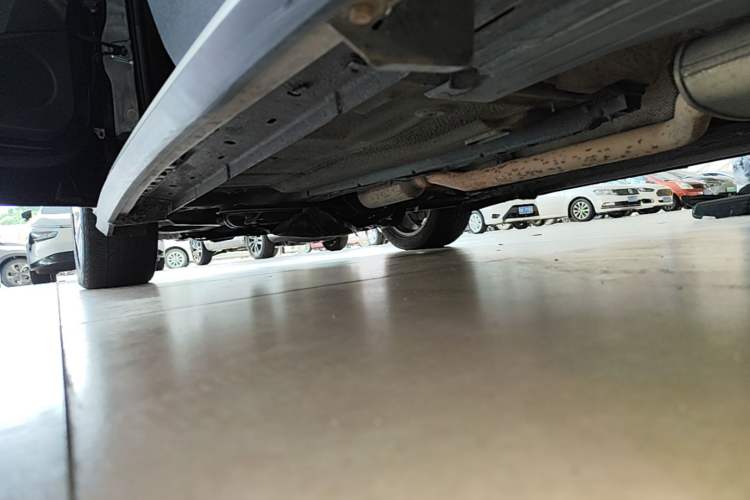 Used Ford Kuga 2015 1.5L GTDi Two-Wheel Drive Fashion Edition Left Side Sill