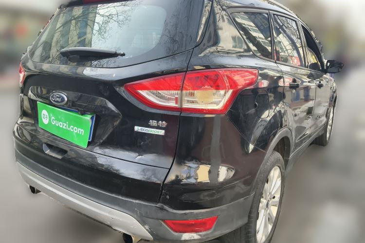 Used Ford Kuga 2015 1.5L GTDi Two-Wheel-Drive Comfort Model Rear Right 45 Deg
