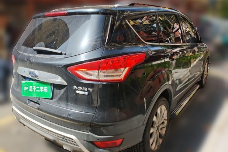 Used Ford Kuga 2015 1.5L GTDi Four-Wheel-Drive Elite Model Rear Right 45 Deg