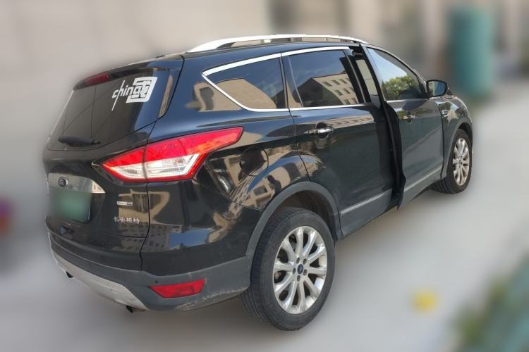 Used Ford Kuga 2015 1.5L GTDi Four-Wheel-Drive Elite Model Rear Right 45 Deg