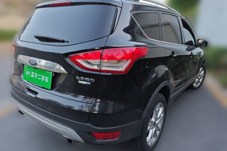 Used Ford Kuga 2015 2.0L GTDi Four-Wheel-Drive Sport Model Rear Right 45 Deg