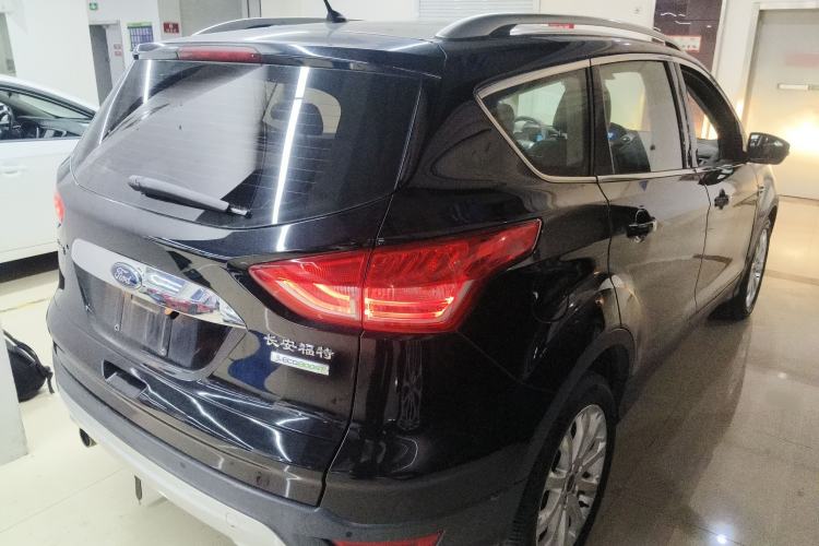 Used Ford Kuga 2015 1.5L GTDi Two-Wheel Drive Fashion Edition Rear Right 45 Deg