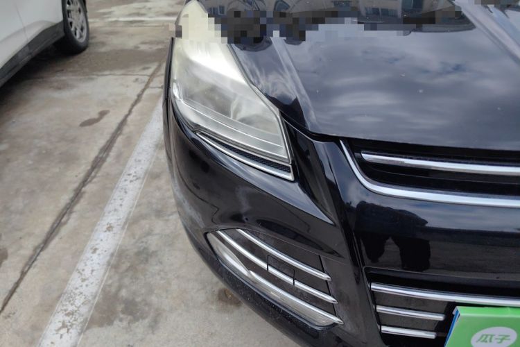 Used Ford Kuga 2015 1.5L GTDi Four-Wheel-Drive Elite Model Right Front Headlight