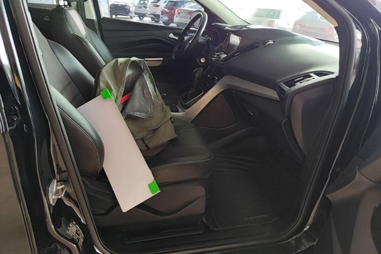 Used Ford Kuga 2015 1.5L GTDi Two-Wheel Drive Fashion Edition Right Front Seat