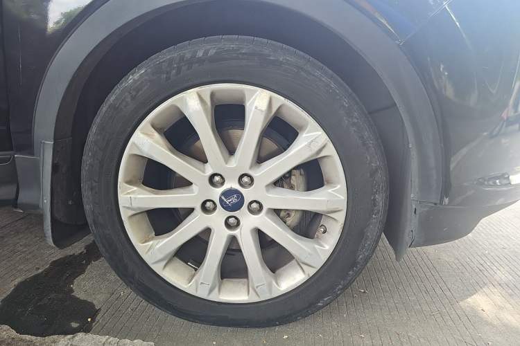 Used Ford Kuga 2015 1.5L GTDi Two-Wheel Drive Fashion Edition Right Front Wheel Hub
