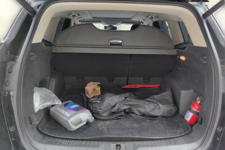 Used Ford Kuga 2015 1.5L GTDi Four-Wheel-Drive Elite Model Trunk