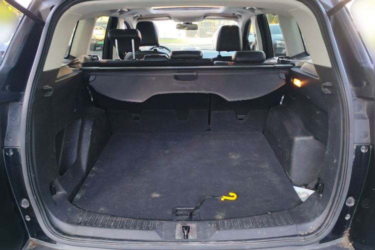 Used Ford Kuga 2015 1.5L GTDi Two-Wheel Drive Fashion Edition Trunk