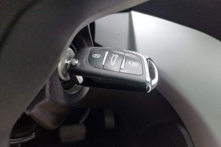 Used Ford Kuga 2015 1.5L GTDi Two-Wheel Drive Fashion Edition Vehicle Key