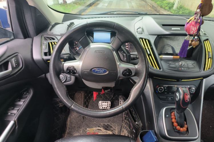 Used Ford Kuga 2015 1.5L GTDi Four-Wheel-Drive Elite Model Steering Wheel