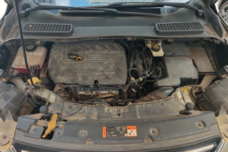 Used Ford Kuga 2015 1.5L GTDi Two-Wheel Drive Fashion Edition Engine Bay
