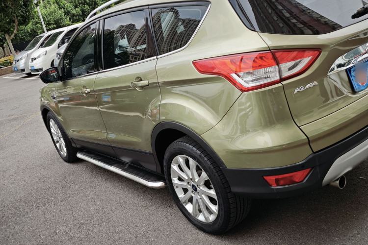 Used Ford Kuga 2015 1.5L GTDi Two-Wheel Drive Fashion Edition Exterior 2