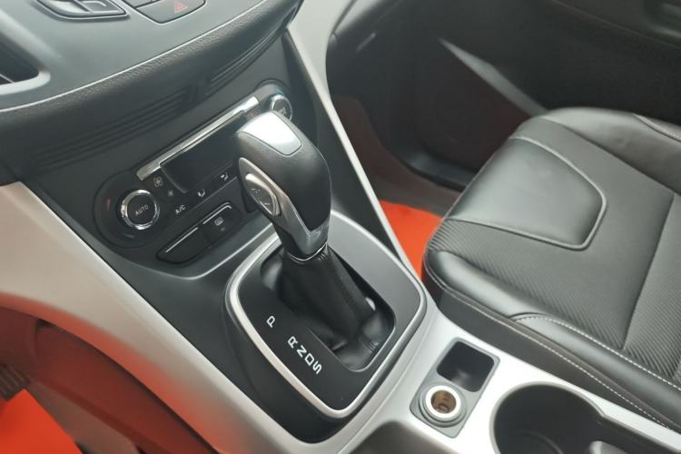 Used Ford Kuga 2015 1.5L GTDi Two-Wheel Drive Fashion Edition Gear Lever