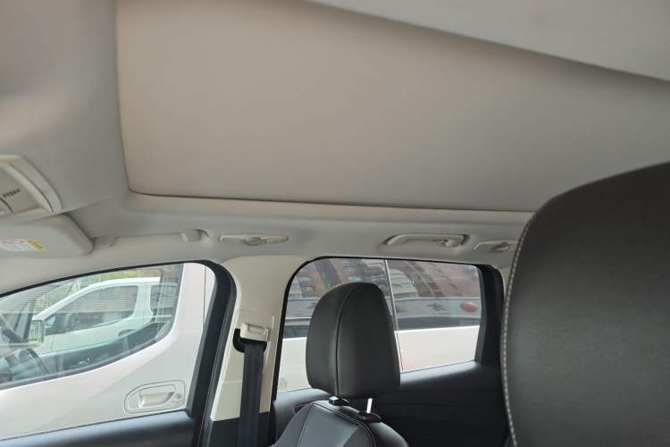 Used Ford Kuga 2015 1.5L GTDi Two-Wheel Drive Fashion Edition Headliner