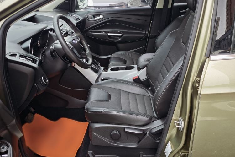 Used Ford Kuga 2015 1.5L GTDi Two-Wheel Drive Fashion Edition Interior 5