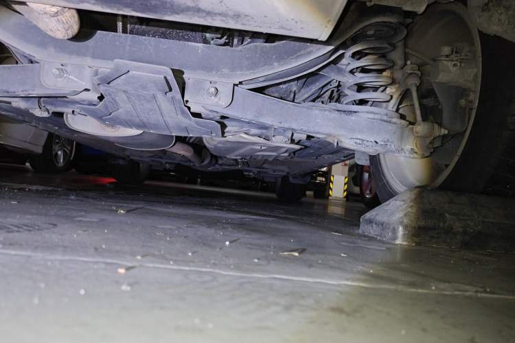 Used Ford Kuga 2015 1.5L GTDi Two-Wheel-Drive Comfort Model Chassis Rear