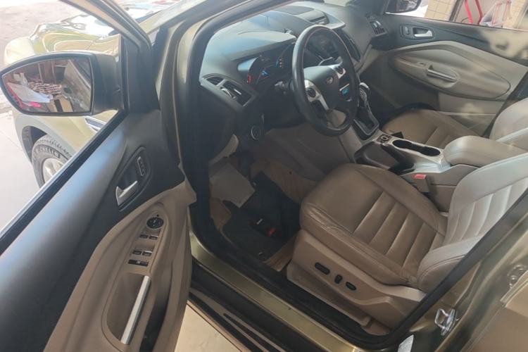 Used Ford Kuga 2015 1.5L GTDi Four-Wheel-Drive Elite Model Driver Seat