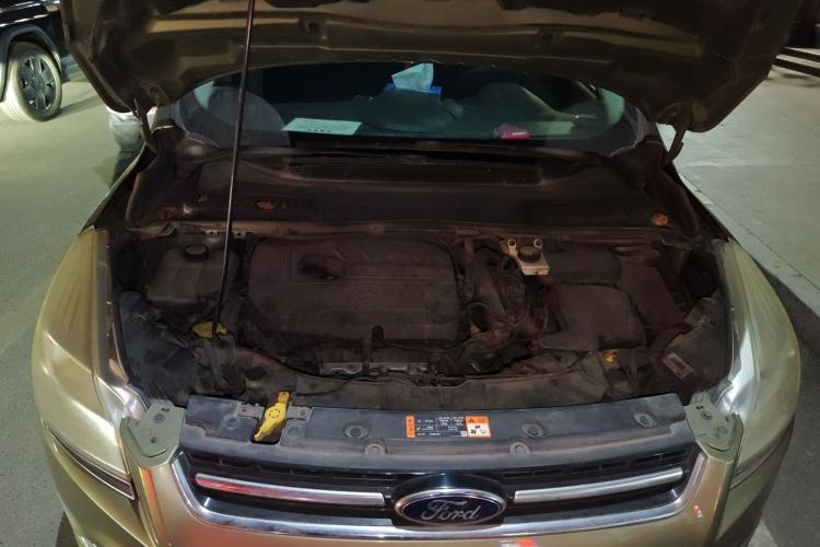 Used Ford Kuga 2015 1.5L GTDi Two-Wheel Drive Fashion Edition Engine Bay
