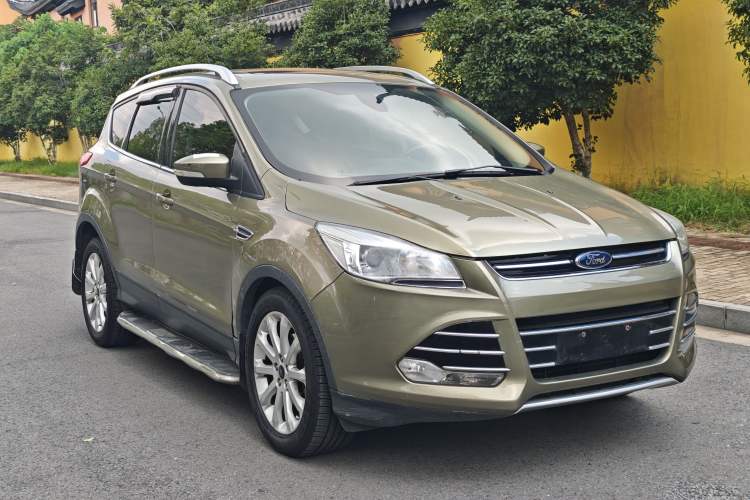 Used Ford Kuga 2015 1.5L GTDi Two-Wheel Drive Fashion Edition Exterior 2