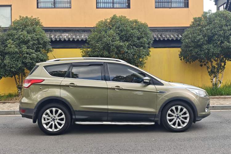 Used Ford Kuga 2015 1.5L GTDi Two-Wheel Drive Fashion Edition Exterior 5