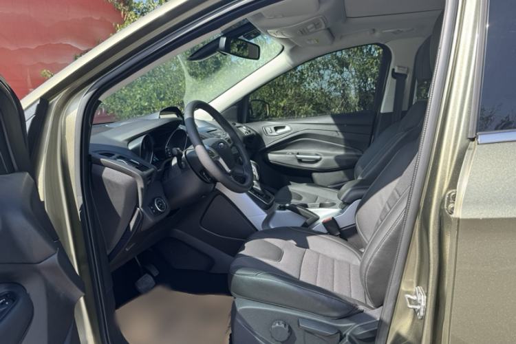 Used Ford Kuga 2015 1.5L GTDi Two-Wheel Drive Fashion Edition Interior 1