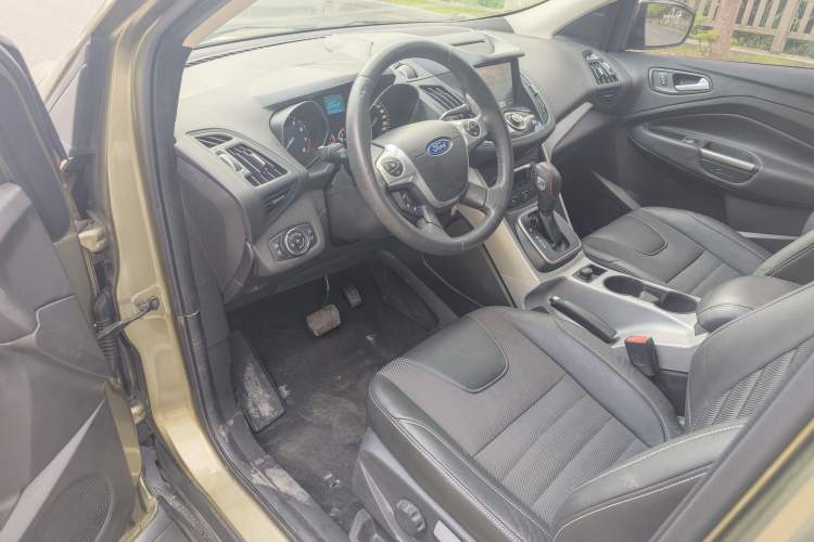 Used Ford Kuga 2015 1.5L GTDi Two-Wheel Drive Fashion Edition Interior 1