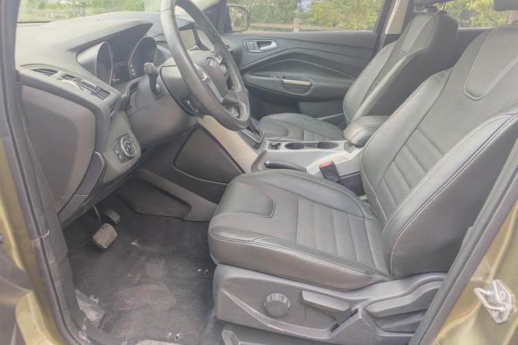 Used Ford Kuga 2015 1.5L GTDi Two-Wheel Drive Fashion Edition Left Front Seat