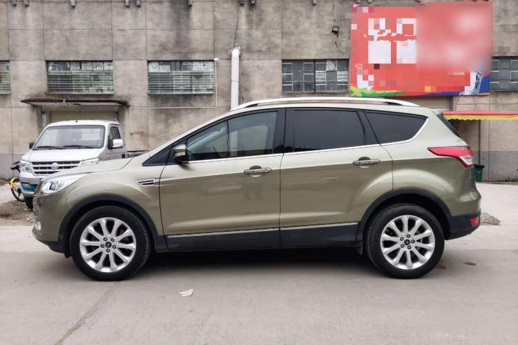 Used Ford Kuga 2015 2.0L GTDi Four-Wheel Drive Elite Model Left Side