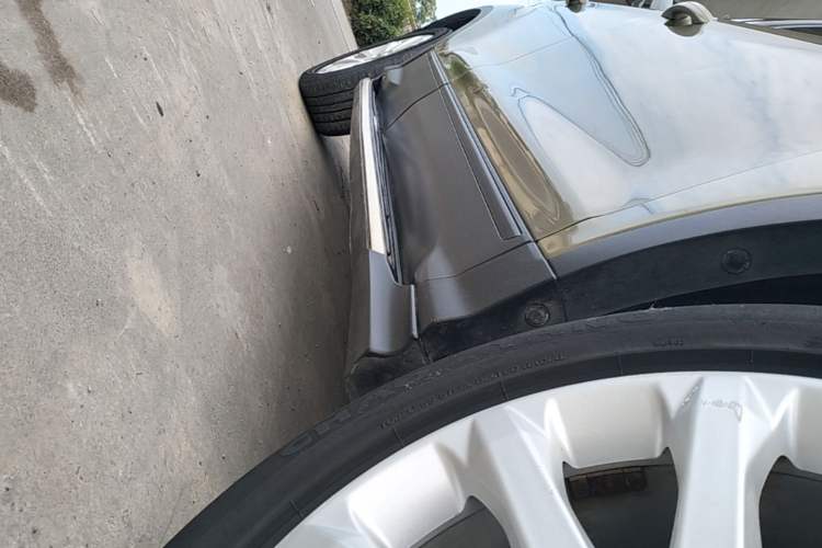Used Ford Kuga 2015 1.5L GTDi Two-Wheel Drive Fashion Edition Right Side Sill