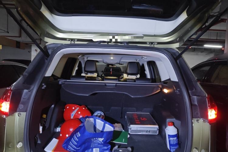 Used Ford Kuga 2015 1.5L GTDi Two-Wheel-Drive Comfort Model Trunk