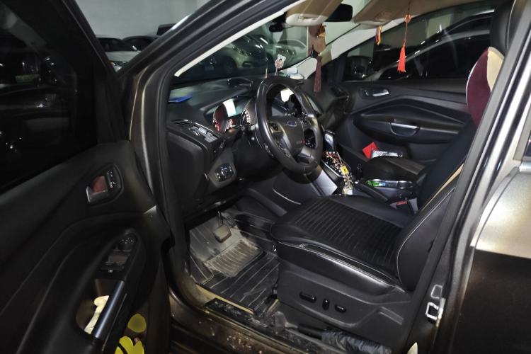 Used Ford Kuga 2015 2.0L GTDi Four-Wheel Drive Prestige Model Driver Seat