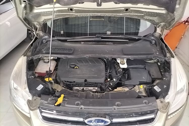 Used Ford Kuga 2015 1.5L GTDi Four-Wheel-Drive Elite Model Engine Bay