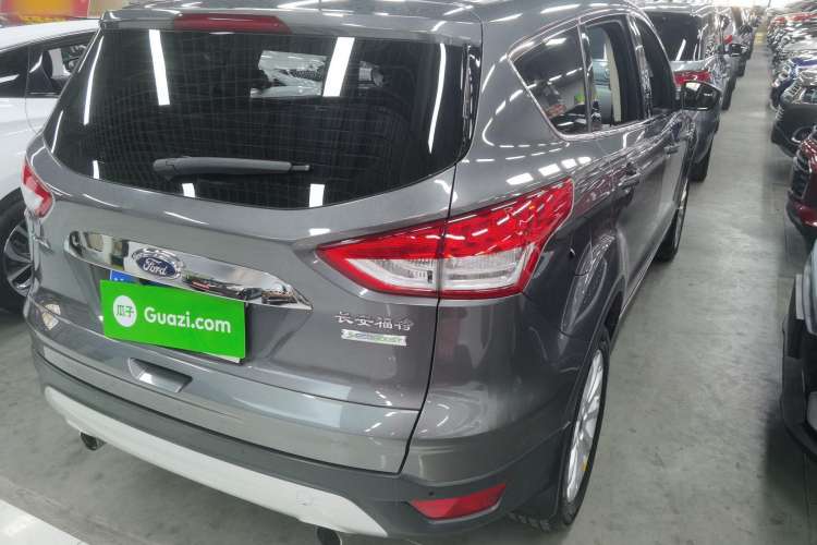 Used Ford Kuga 2015 1.5L GTDi Two-Wheel Drive Fashion Edition Exterior 3
