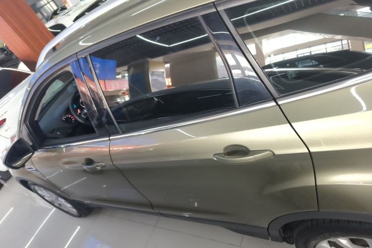 Used Ford Kuga 2015 1.5L GTDi Two-Wheel Drive Fashion Edition Exterior 3