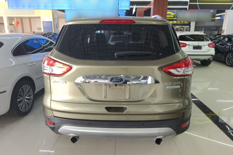 Used Ford Kuga 2015 1.5L GTDi Two-Wheel Drive Fashion Edition Exterior 4