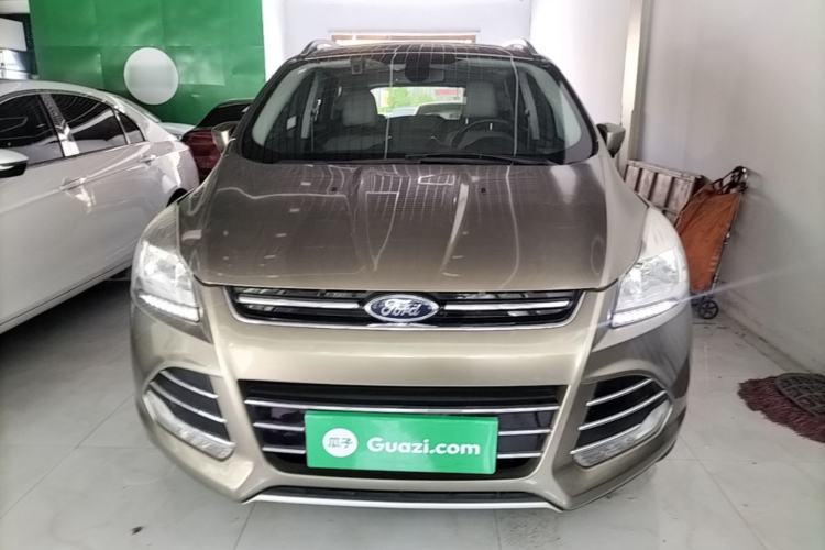 Used Ford Kuga 2015 1.5L GTDi Four-Wheel-Drive Elite Model Front