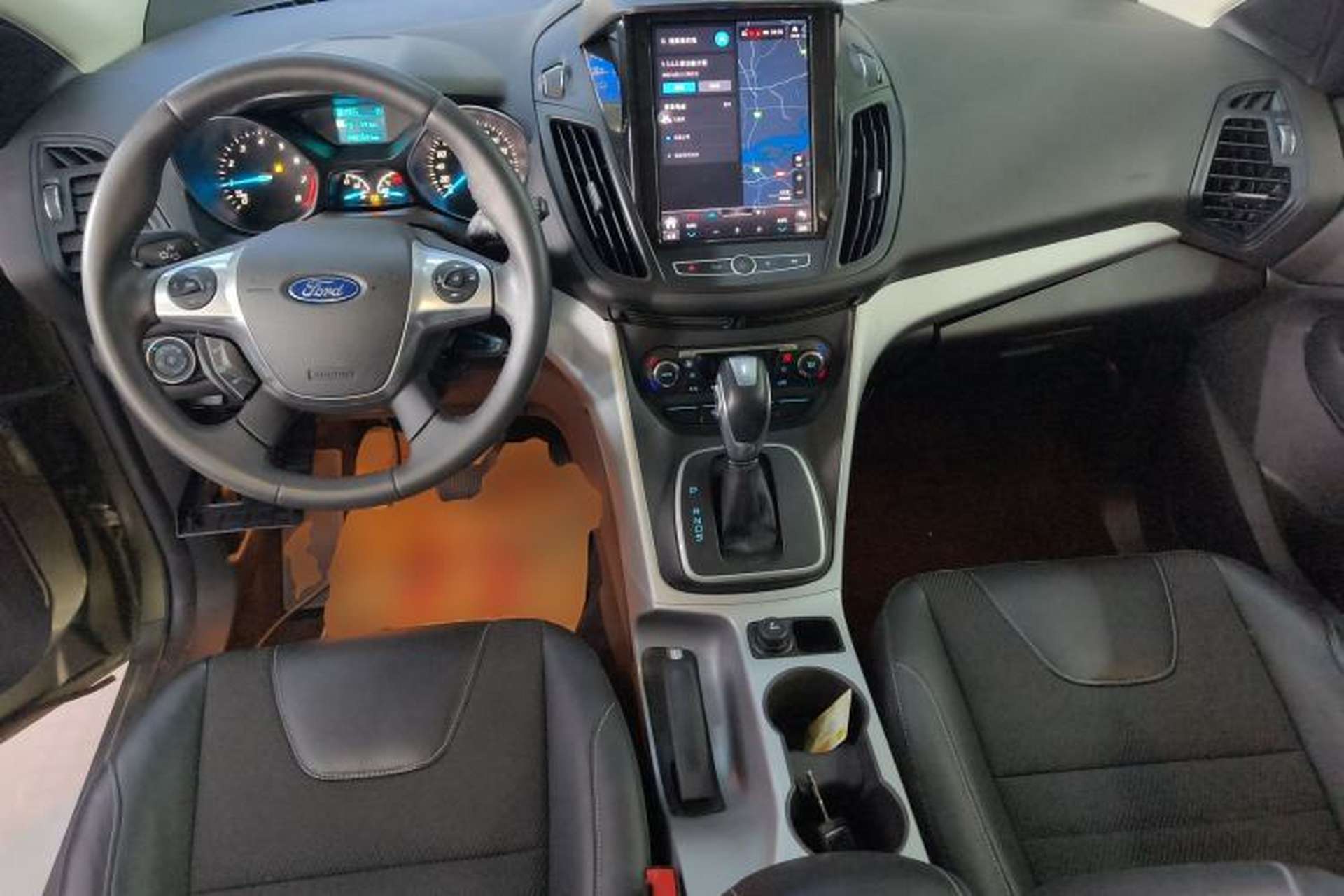 Used Ford Kuga 2015 1.5L GTDi Two-Wheel Drive Fashion Edition Interior 2