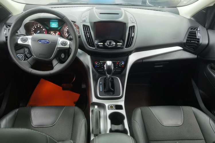 Used Ford Kuga 2015 1.5L GTDi Two-Wheel Drive Fashion Edition Interior 3