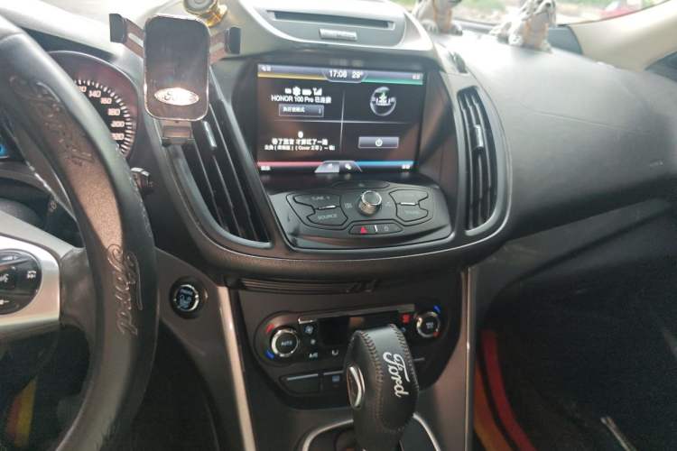 Used Ford Kuga 2015 1.5L GTDi Four-Wheel-Drive Elite Model Audio And AC Panel