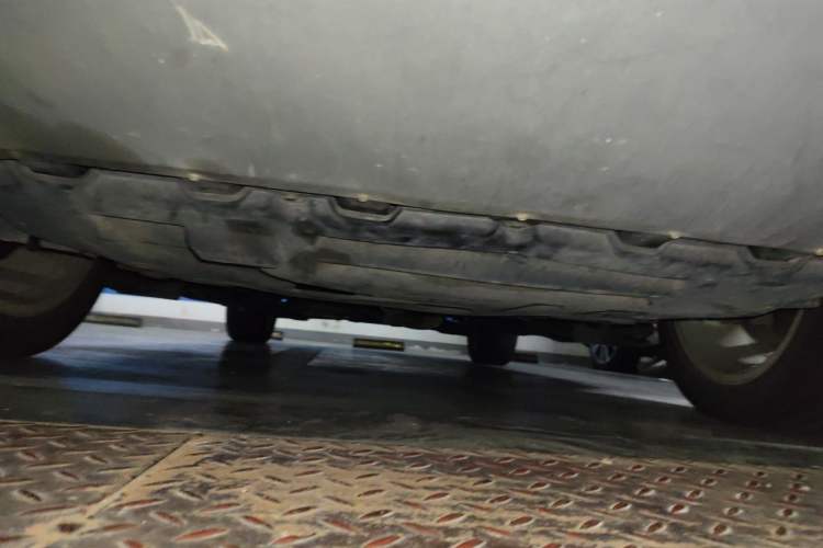 Used Ford Kuga 2015 2.0L GTDi Four-Wheel Drive Prestige Model Chassis Front