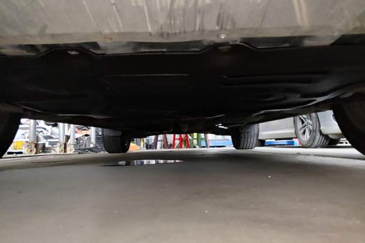 Used Ford Kuga 2015 1.5L GTDi Two-Wheel-Drive Comfort Model Chassis Front