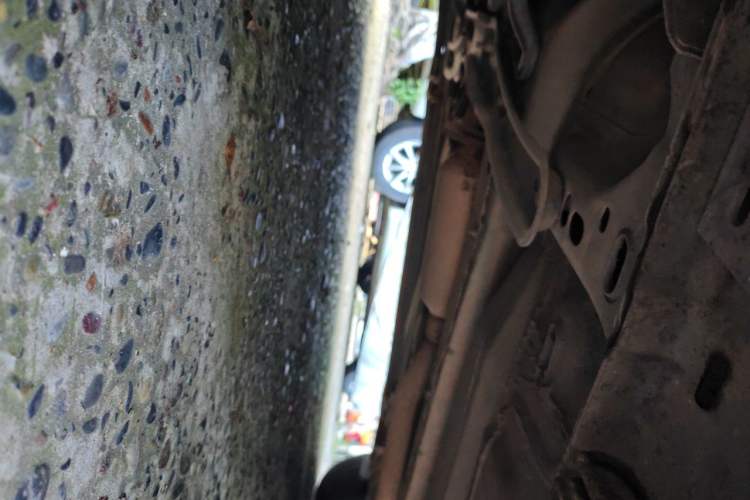Used Ford Kuga 2015 1.5L GTDi Two-Wheel Drive Fashion Edition Chassis Front Left